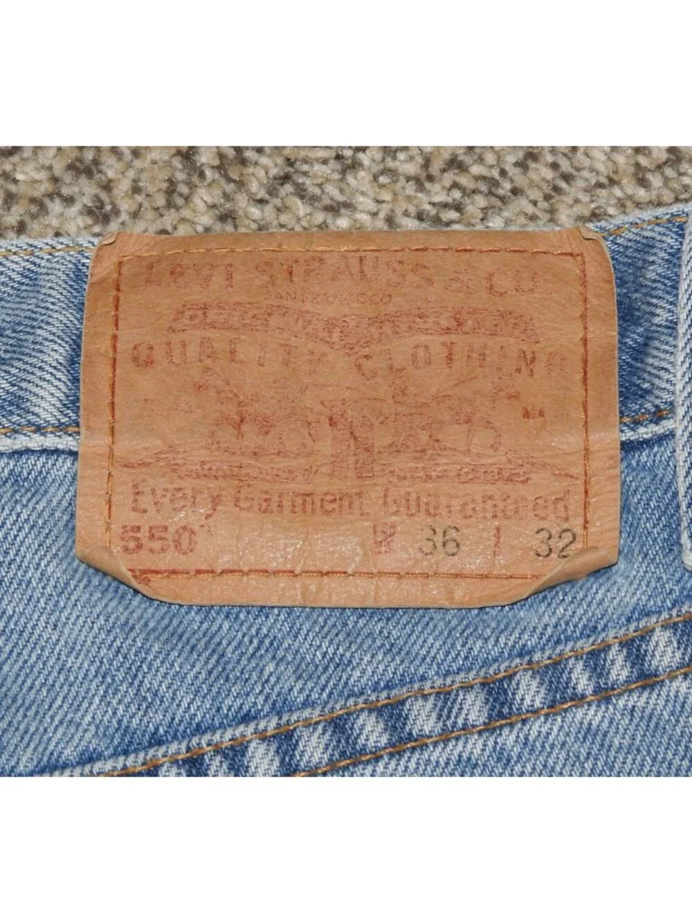 Vintage Levi 550 Relaxed Fit Straight Leg 36X32 Denim Blue Jeans Made in Mexico